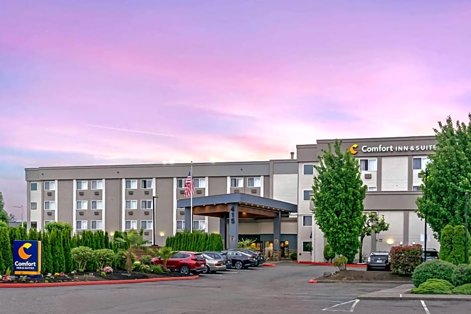 Comfort Inn & Suites Pacific - Auburn