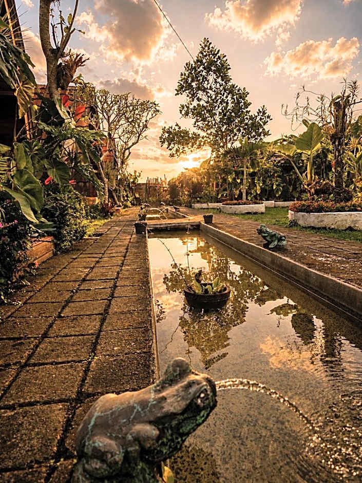 Umah lumbung bedugul