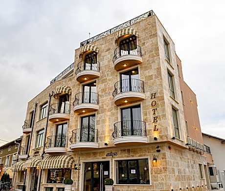 Antique Boutique Hotel