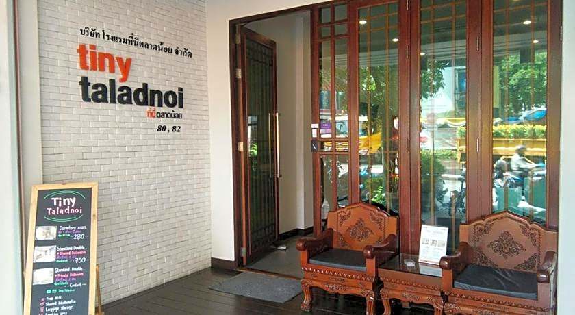 Tiny Taladnoi Hostel