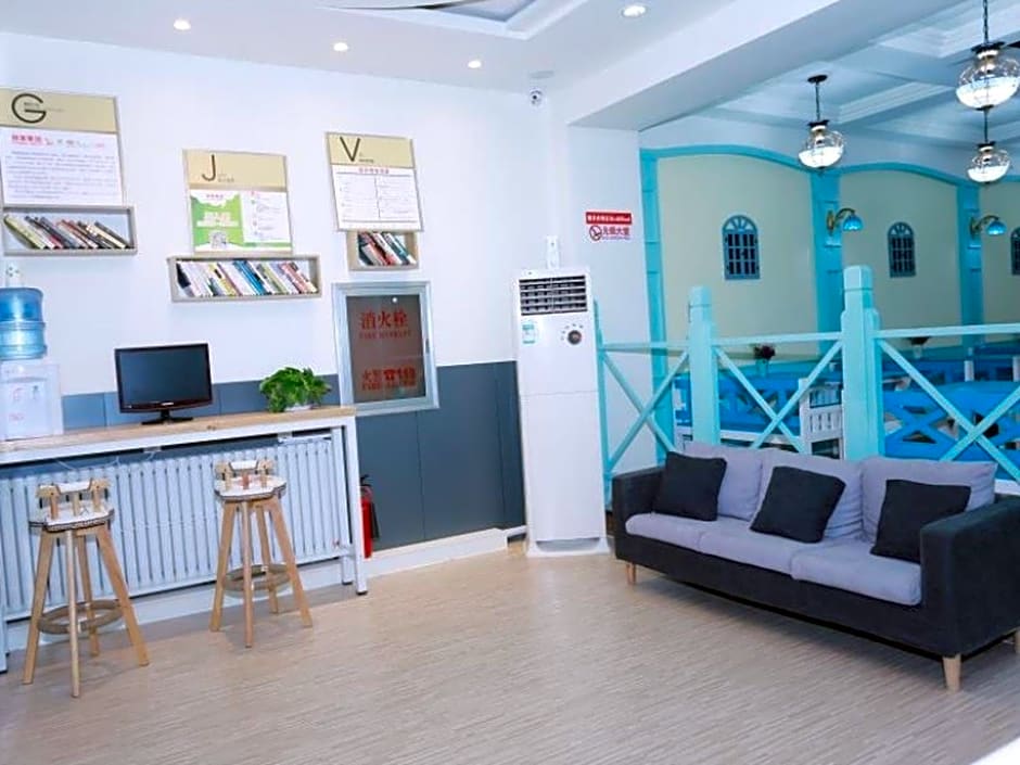 Shell Chengde Longhua County Xingzhou Road Hotel