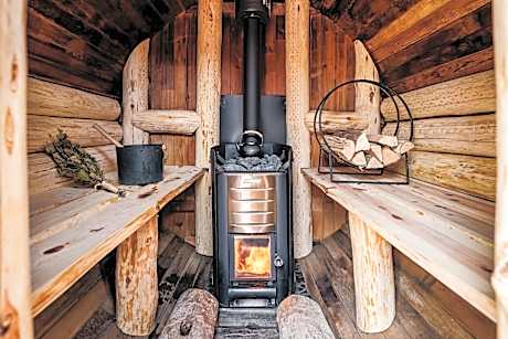 Superior Twin Room with Sauna