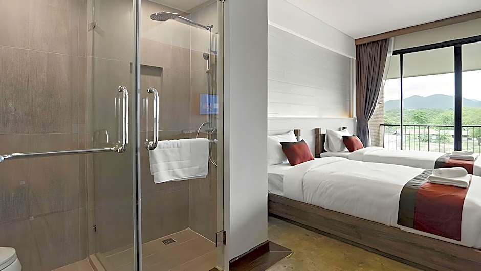 B2 Mae Hong Son Premier Hotel