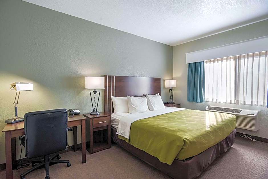 Quality Inn & Suites West