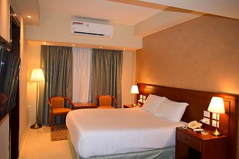 Omar El Khayam Al Minya Hotel