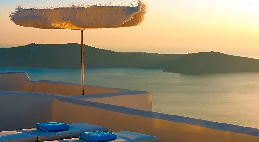 White Santorini Suites & Spa