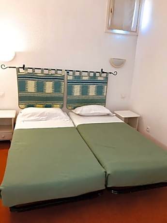 Duplex One-Bedroom Apartment (4 Adults)
