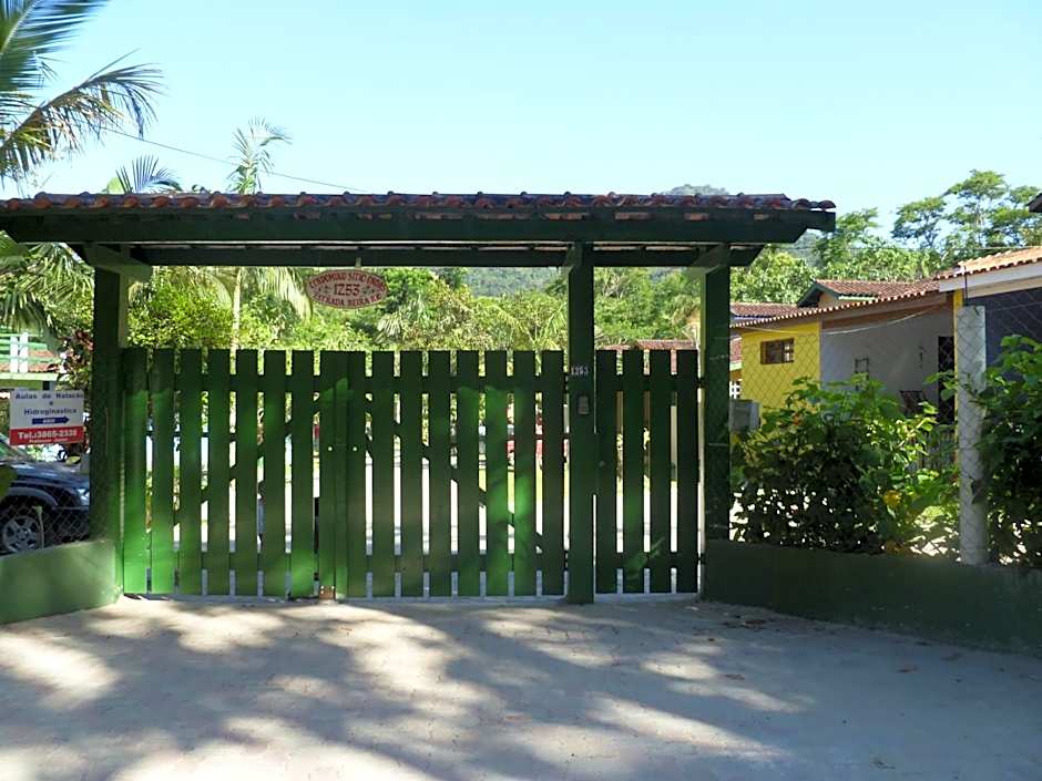 Aconchego 3 dorms, piscina, churrasq em Condomínio Fechado