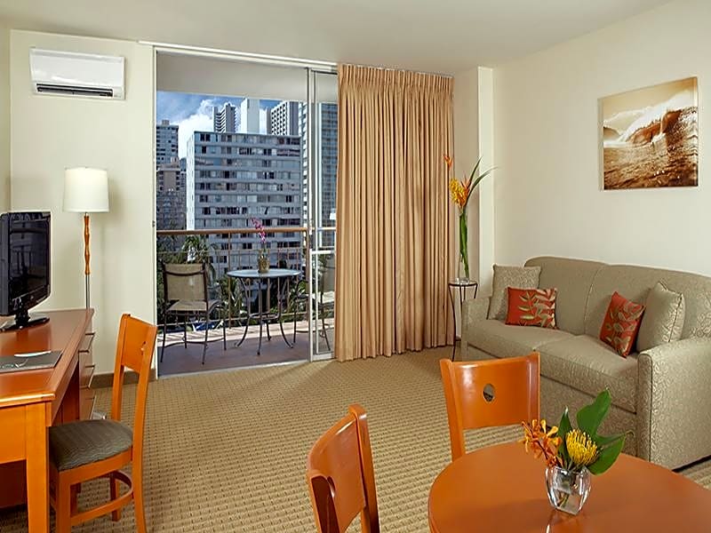 Pearl Hotel Waikiki