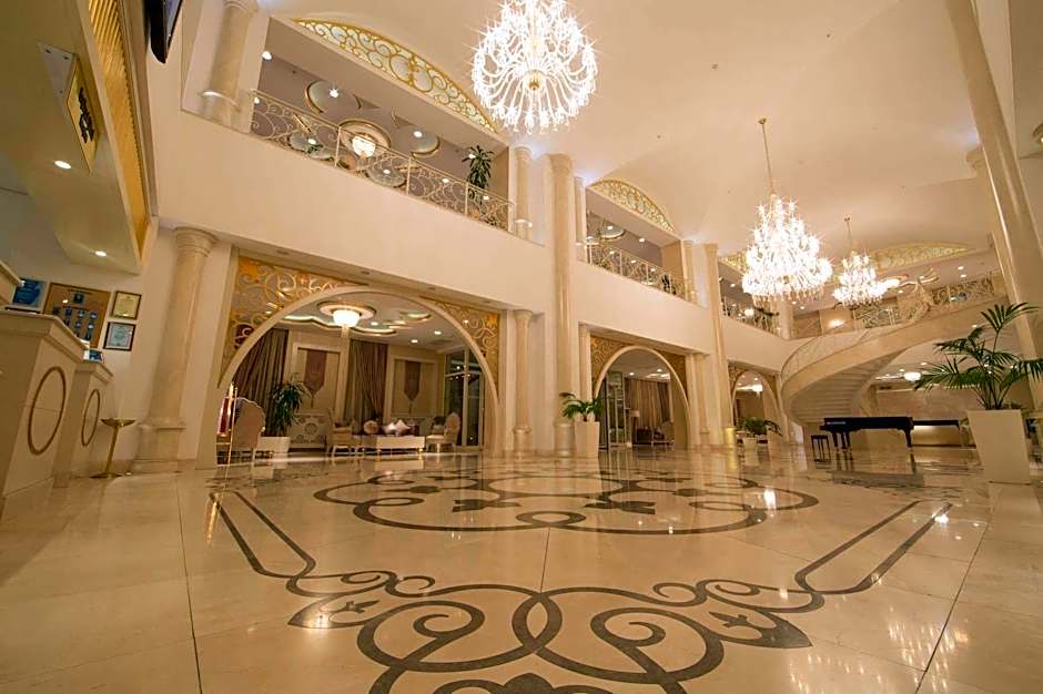 Qafqaz Riverside Hotel