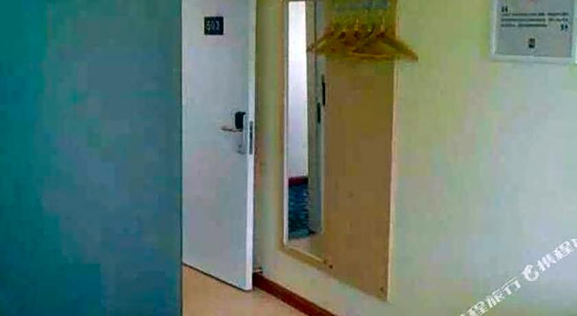 7 Days Inn Korla Passenger Station