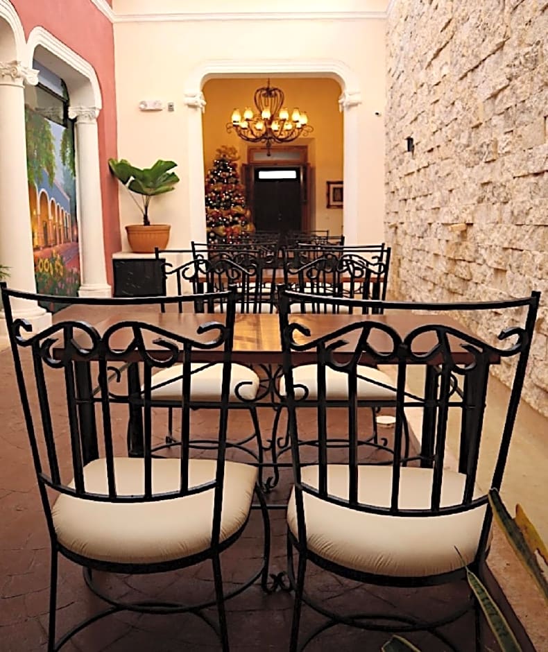 Hotel & Hostal Boutique Casa Garza