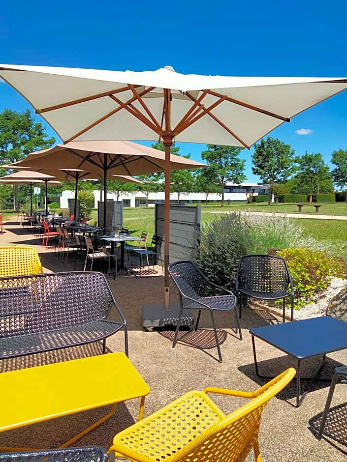 Campanile Poitiers - Site du Futuroscope