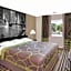 Super 8 by Wyndham Morton Grove/Chicago