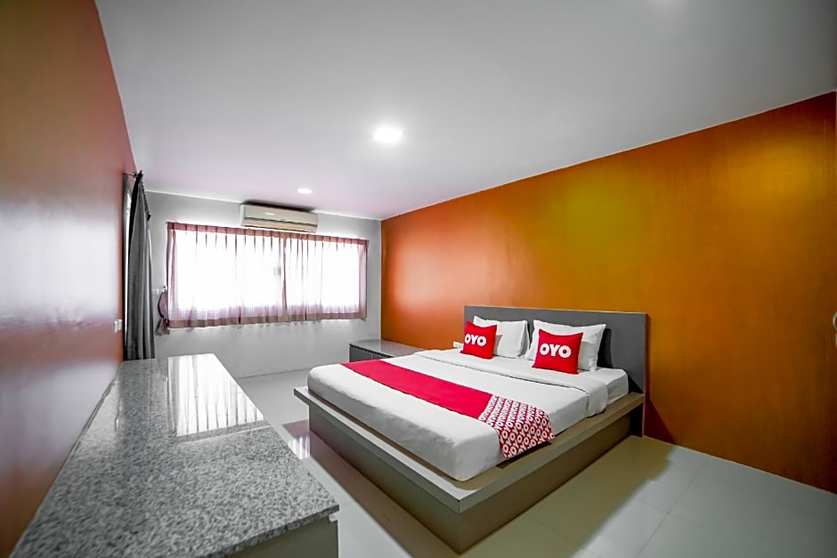 OYO 460 Int Place