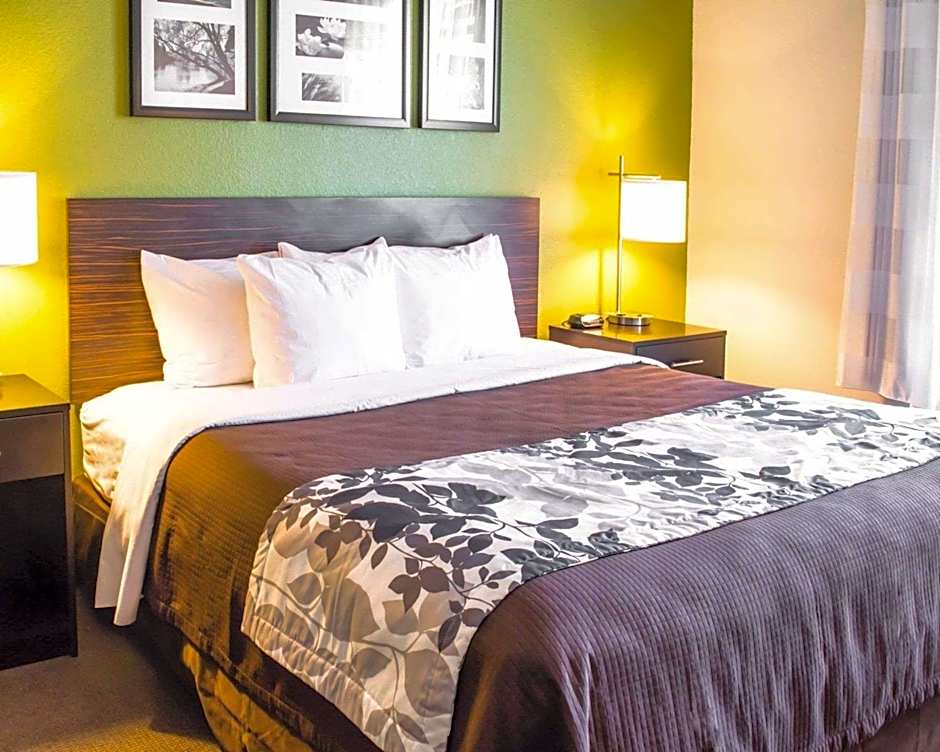 Sleep Inn & Suites Virginia Horse Center