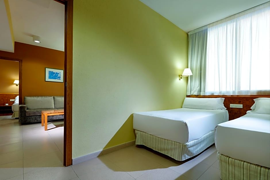 Hesperia Sant Joan Suites