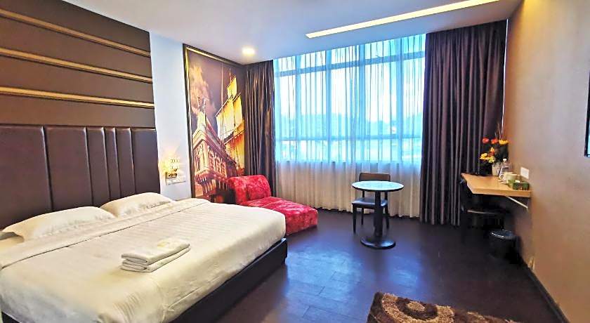 OYO 89423 Zenz Hotel