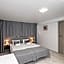 HappyInn Rooms