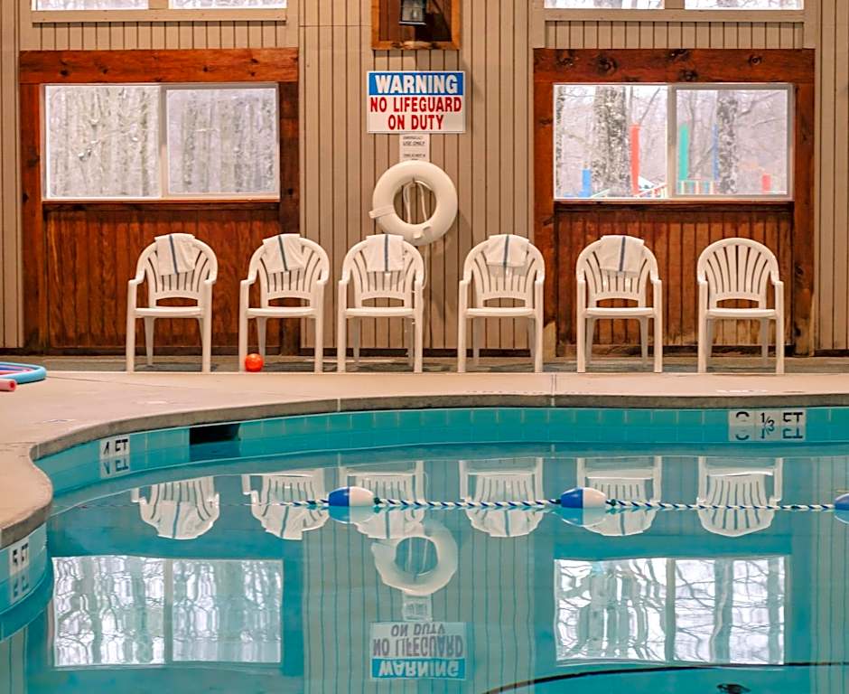 Carriage House Country Club