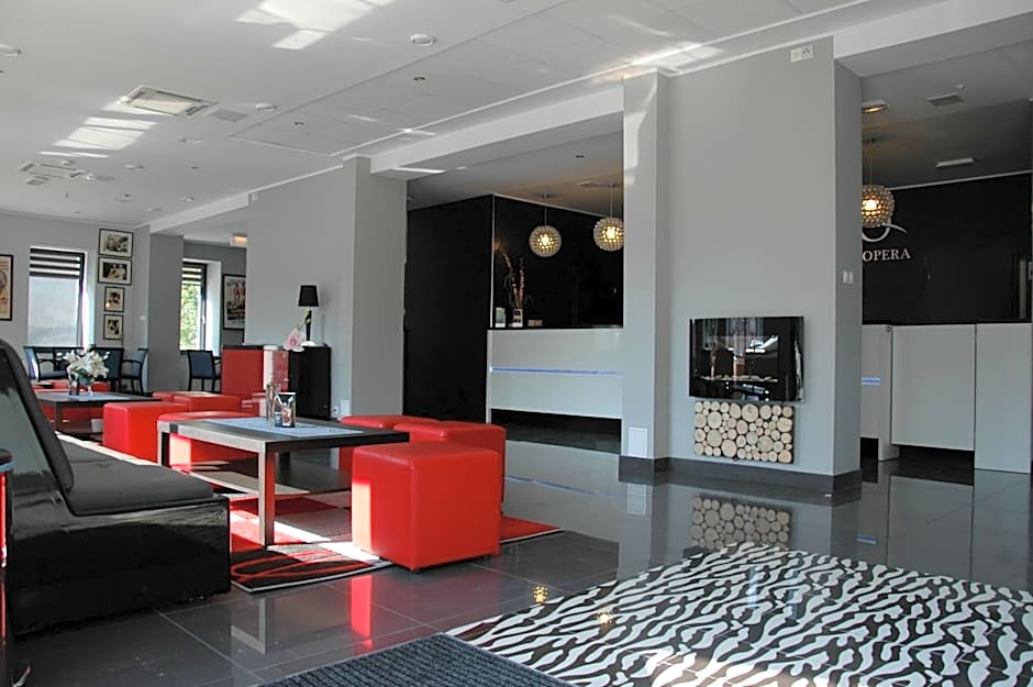 Hotel Opera