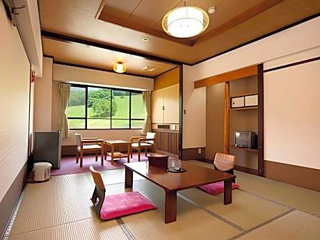 Japanese Style with Shared Bathroom