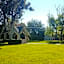 Kaleidoscope Inn & Gardens