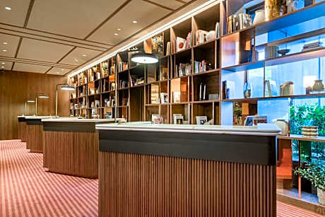 The Westin Madrid Cuzco