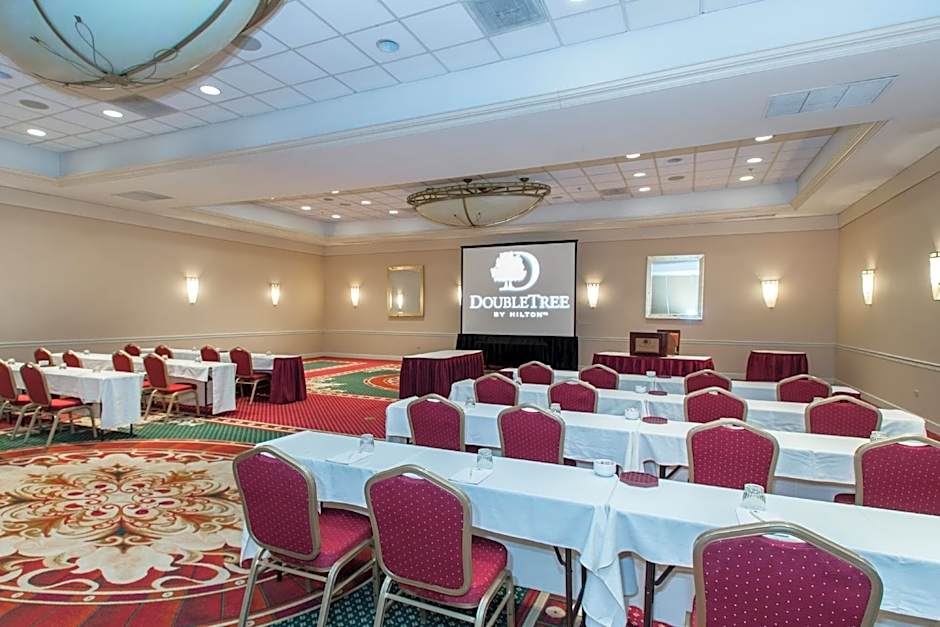 DoubleTree By Hilton Cleveland East Beachwood