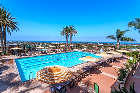 Grand Pacific Palisades Resort