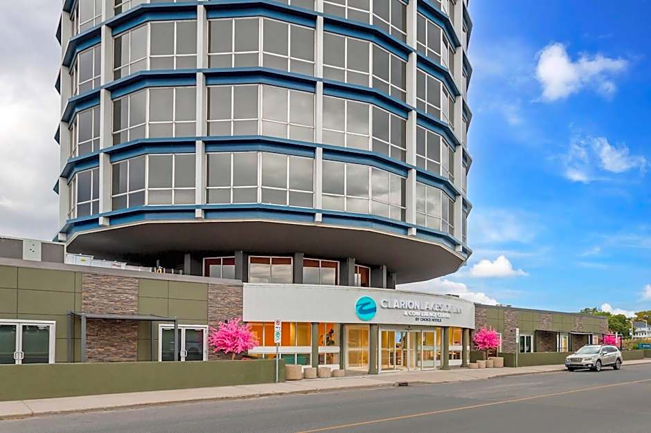 Clarion Lakeside Inn & Conference Centre