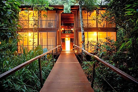 La Reserva Virgin Lodge