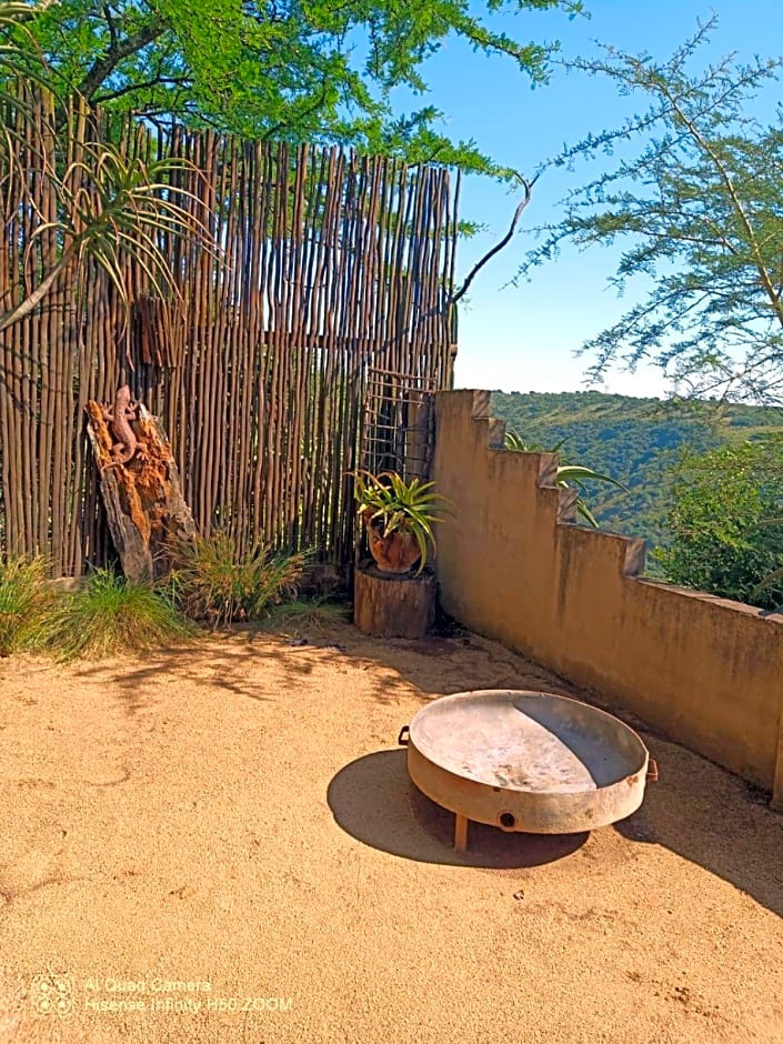 Leopards and Louries Bush Lodge