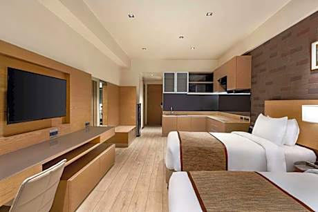 Deluxe Room with One Twin Bed - City or Garden View - Non-Smoking