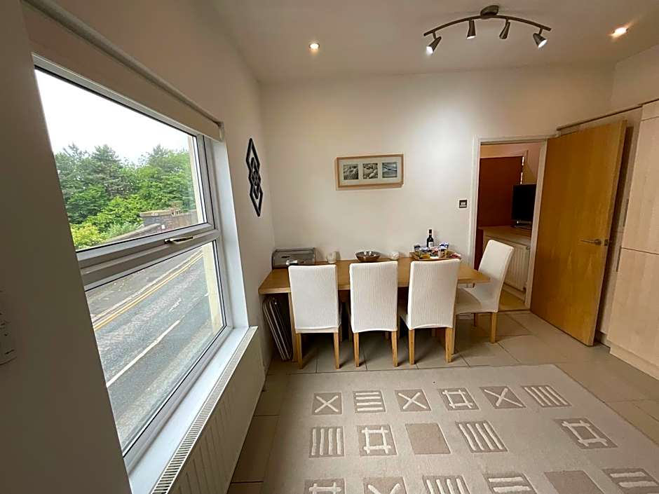 Earle House Serviced Apartments