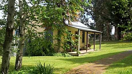 Colby Cottages, Wooragee near Beechworth