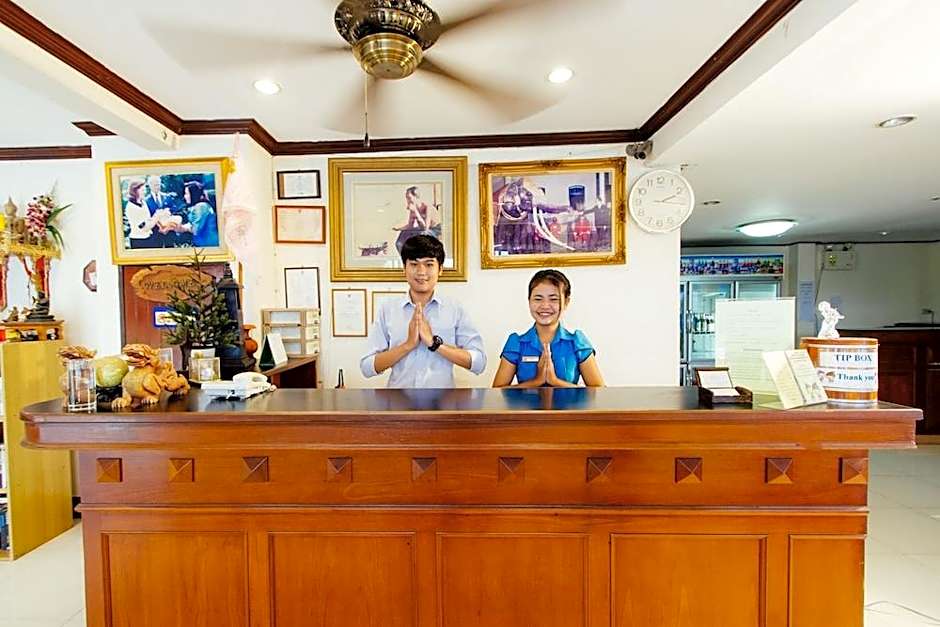 Thipurai Annex Hotel