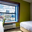 Holiday Inn Express & Suites Pittsburgh North Shore By IHG