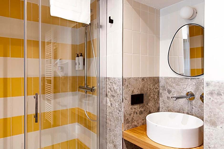 Hotel SALEI