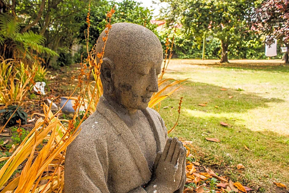 The Pier Lodge Bed And Breakfast