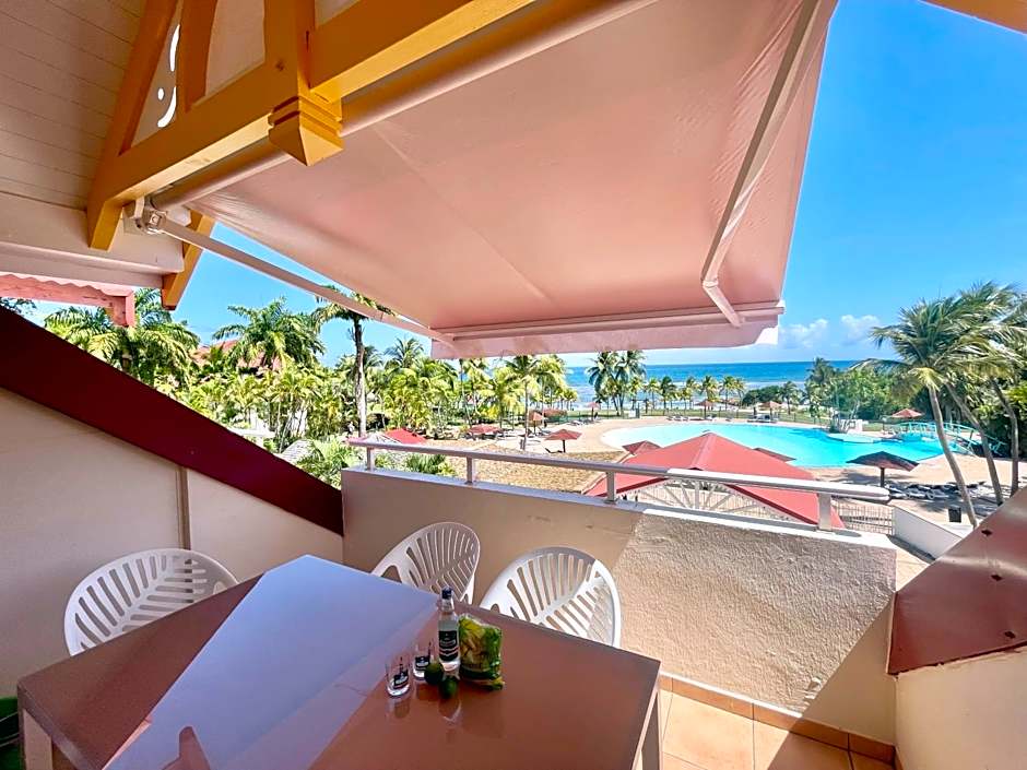 Sur la Plage - Club Sainte-Anne