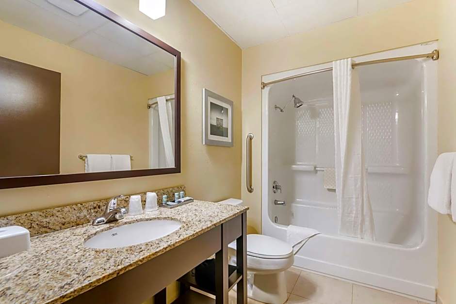 Best Western Naples Plaza Hotel