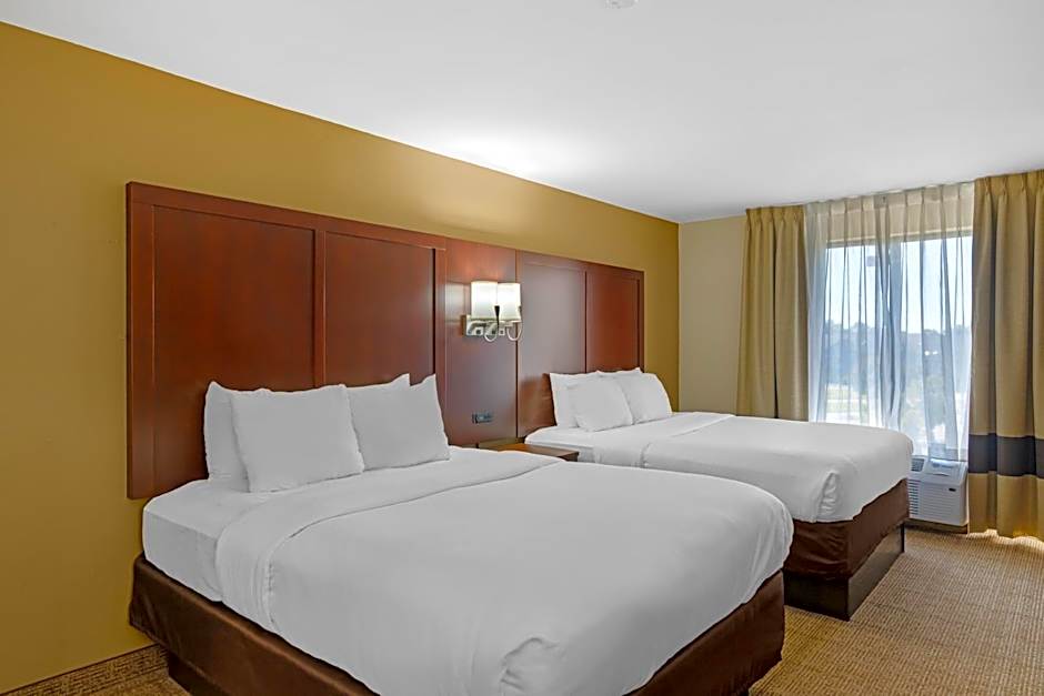 Comfort Suites Savannah Gateway I-95