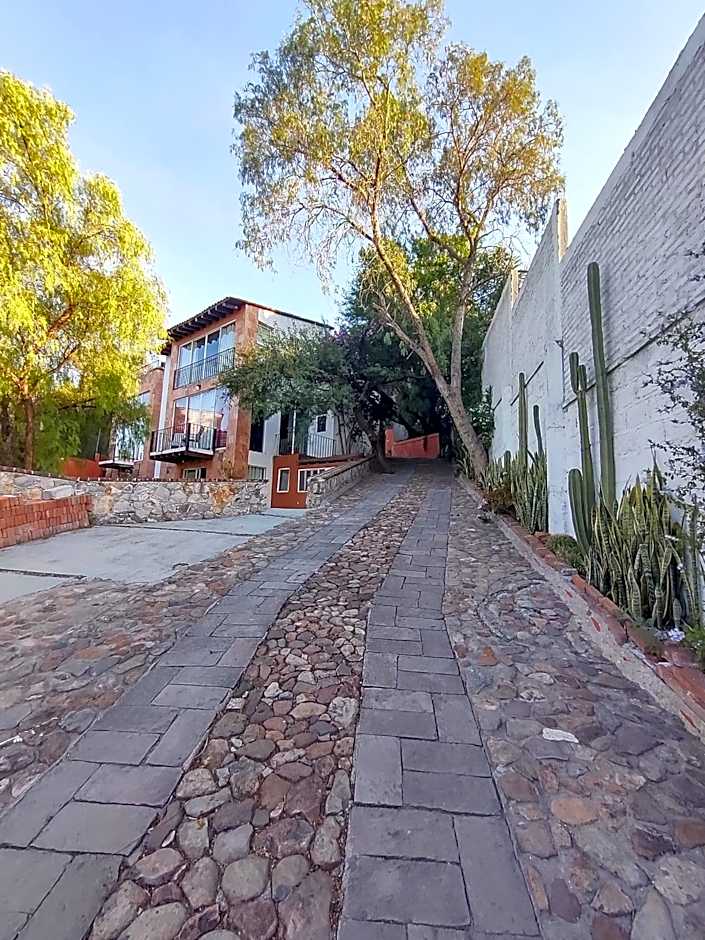 Laica House