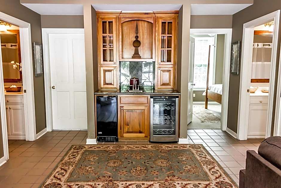 The Lodge at The Bluffs