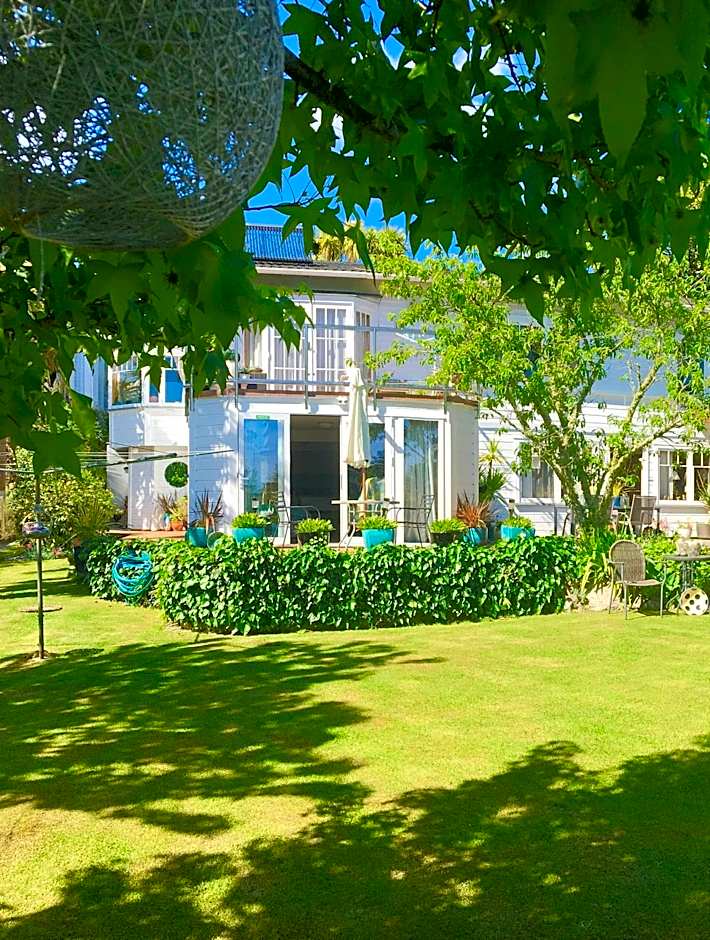 Ah House City B&B Nelson