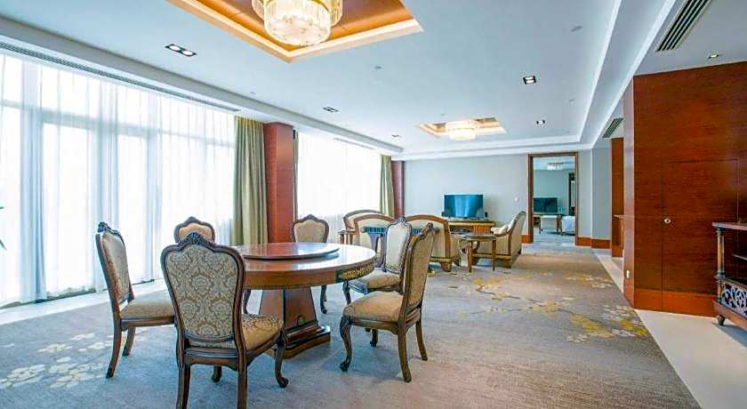 Suzhou Jinji Lake Grand Hotel