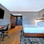 Four Points by Sheraton Boston Newton