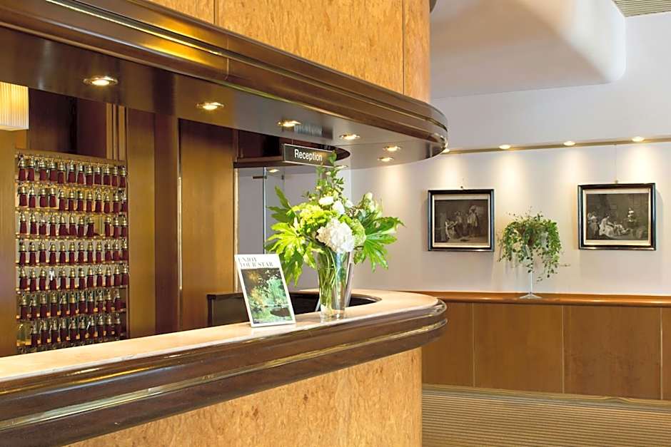 Starhotels Cristallo Palace