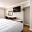 Destin Inn & Suites